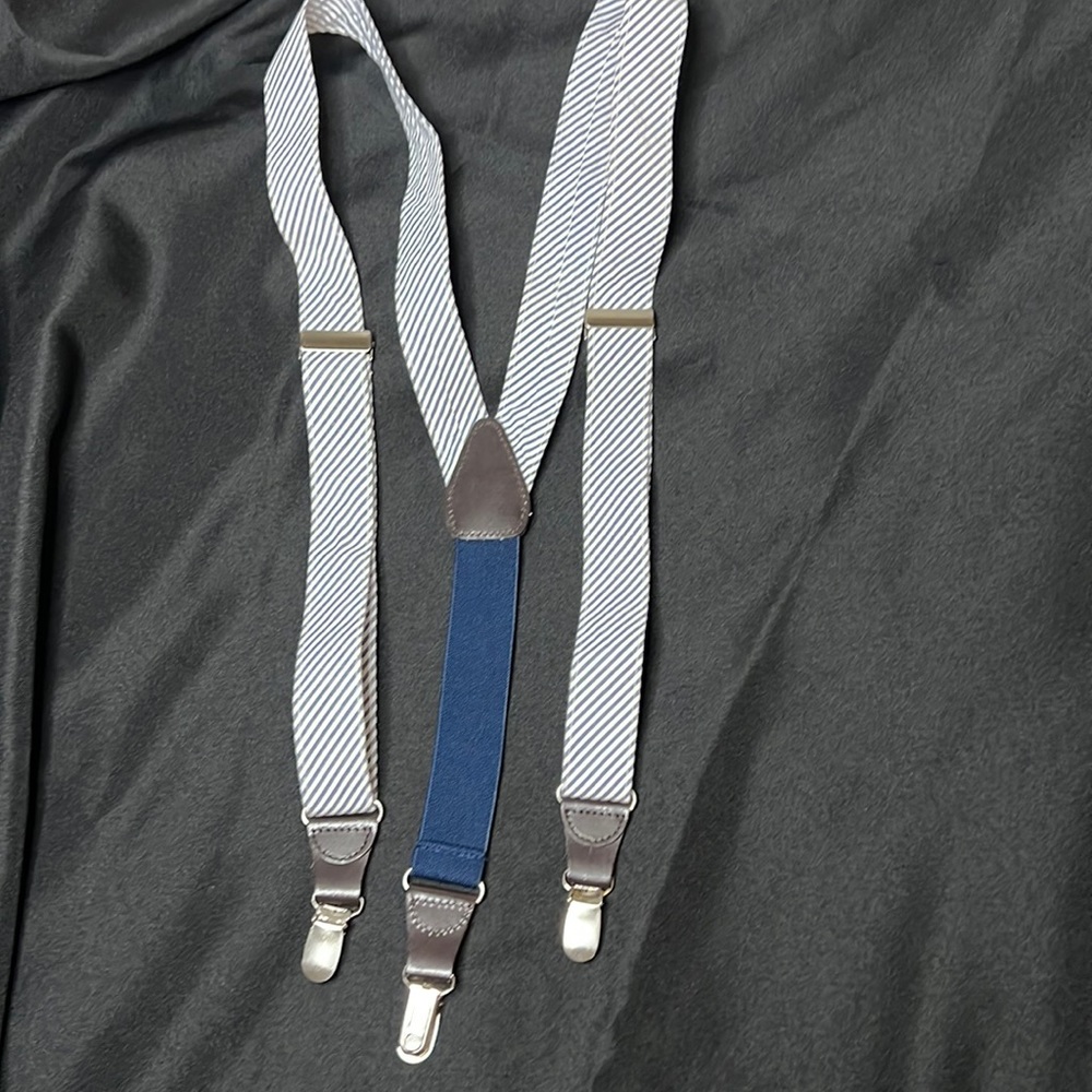 C-3025 - Gray &White 1.25 Inch Elastic Clip Y- back Suspenders